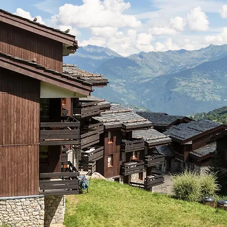 Maeva Planchamp Et Mottet 2* Valmorel